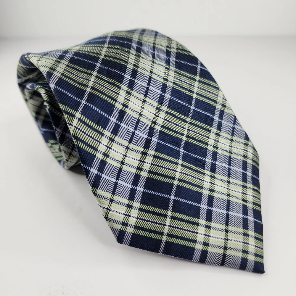 CHAPS Green & Blue Plaid Silk Tie.